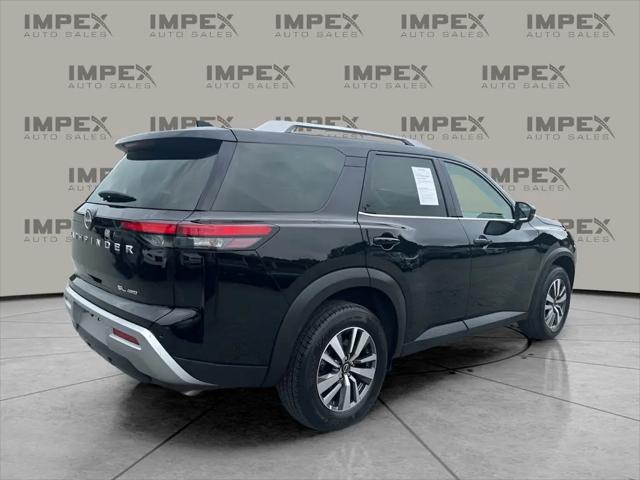 2025 Nissan Pathfinder SL 4WD