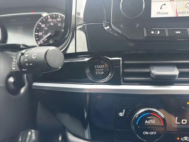 2025 Nissan Pathfinder SL 4WD