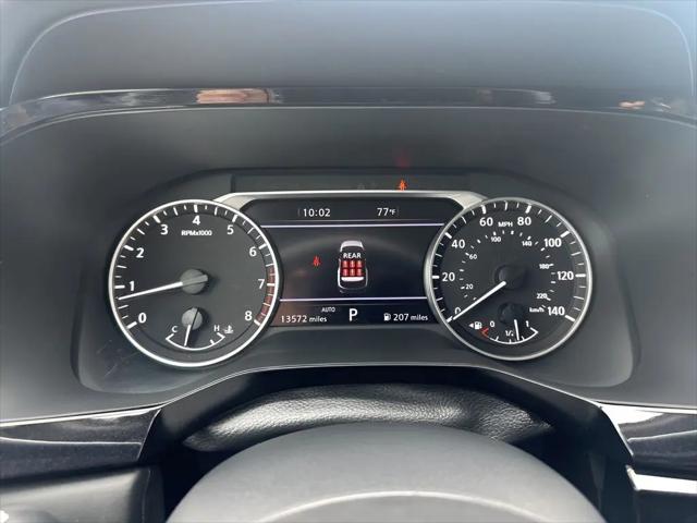 2025 Nissan Pathfinder SL 4WD