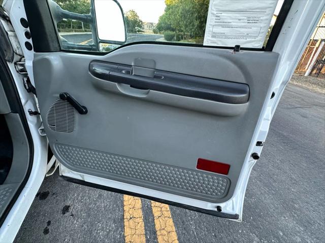 2007 Ford F-350 141  W.B. 2D