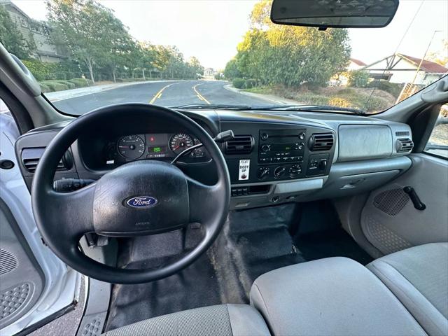 2007 Ford F-350 141  W.B. 2D