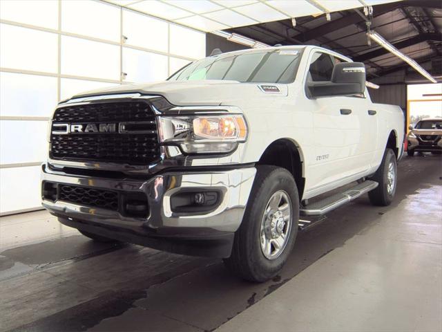 2024 RAM 2500 Big Horn Crew Cab 4x4 64 Box 2024 RAM 2500 Big Horn Crew Cab 4x4 64 Box