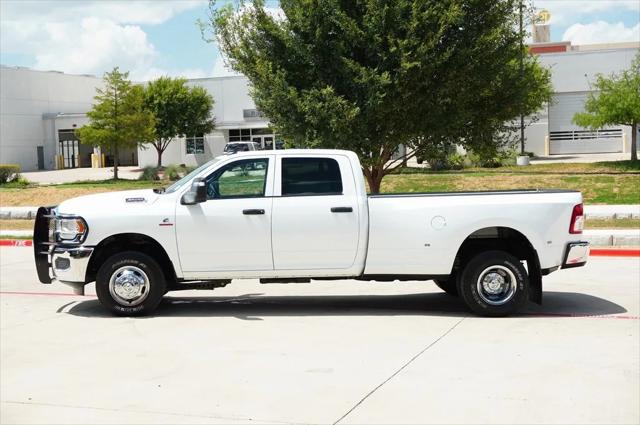 2024 RAM 3500 Tradesman Crew Cab 4x4 8 Box 2024 RAM 3500 Tradesman Crew Cab 4x4 8 Box