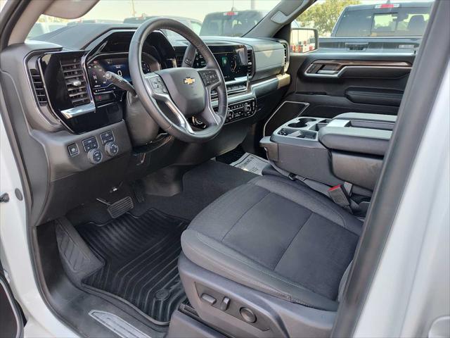 2025 Chevrolet Silverado 1500 4WD Crew Cab Standard Bed LT