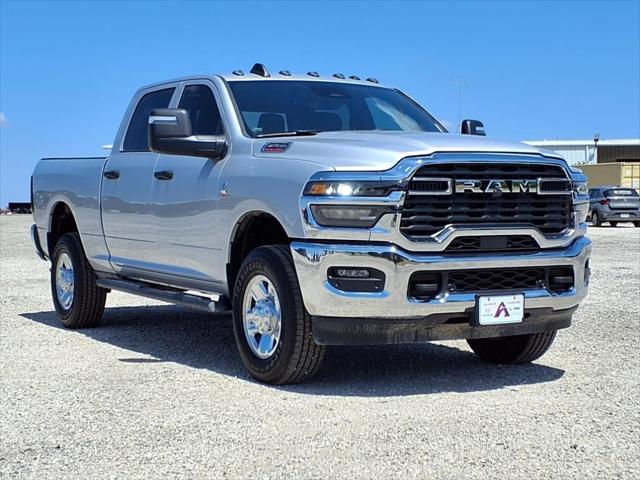2025 RAM Ram 2500 RAM 2500 TRADESMAN CREW CAB 4X4 64 BOX