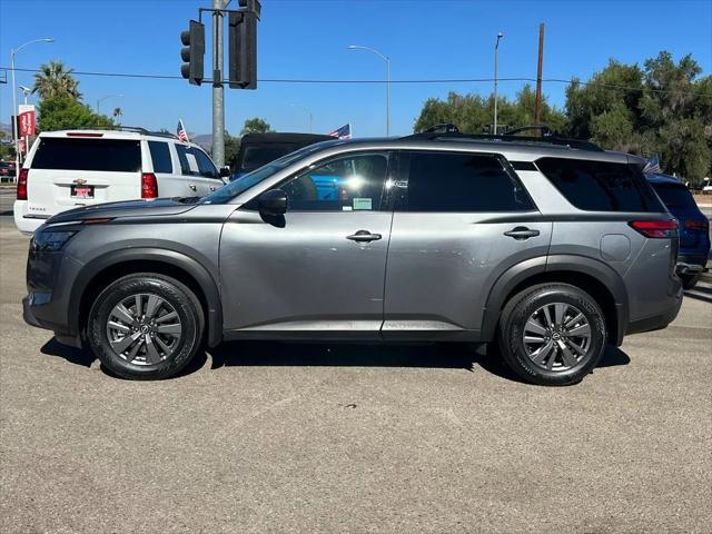 2025 Nissan Pathfinder SV FWD