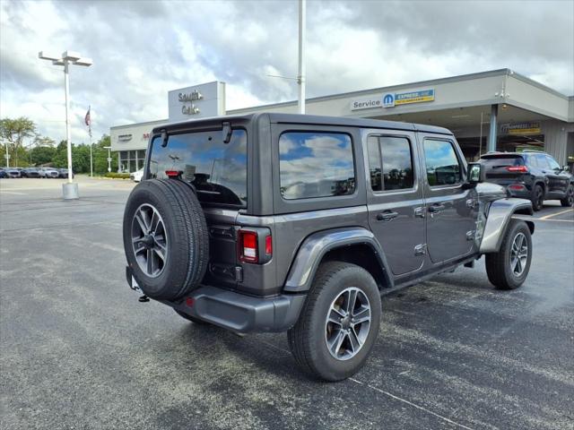 2023 Jeep Wrangler 4-Door Sahara 4x4