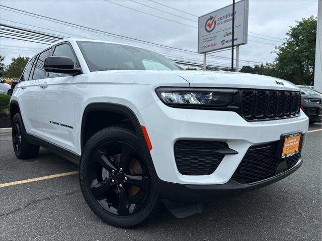 2023 Jeep Grand Cherokee Altitude 4x4