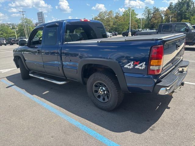 2000 Chevrolet Silverado 1500 LS
