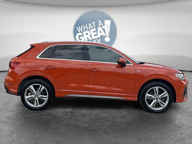 2020 Audi Q3 Prestige 45 TFSI S line quattro Tiptronic