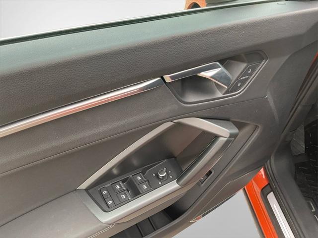 2020 Audi Q3 Prestige 45 TFSI S line quattro Tiptronic