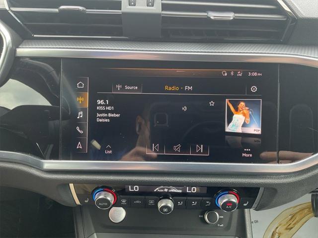 2020 Audi Q3 Prestige 45 TFSI S line quattro Tiptronic