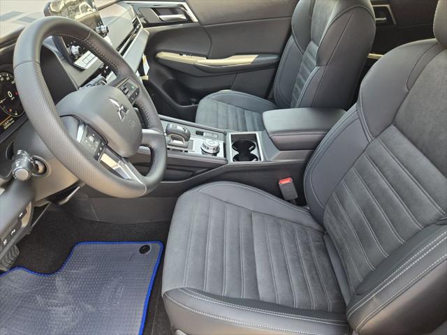2025 Mitsubishi Outlander PHEV SE S-AWC