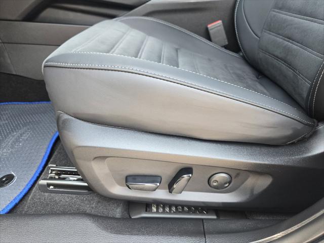 2025 Mitsubishi Outlander PHEV SE S-AWC