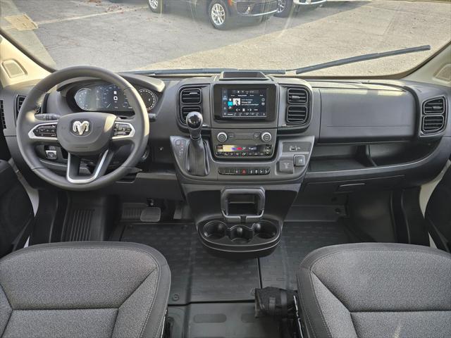 2026 Ram ProMaster Window Van Tradesman