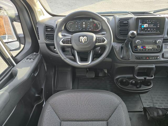 2026 Ram ProMaster Window Van Tradesman