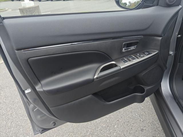 2025 Mitsubishi Outlander Sport 2.0 SE