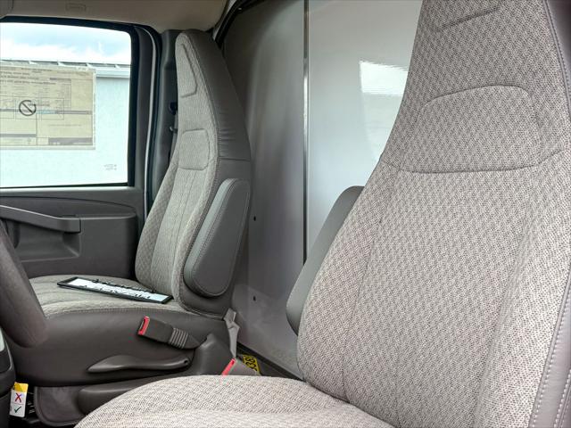 2025 Chevrolet Express Cutaway Work Van