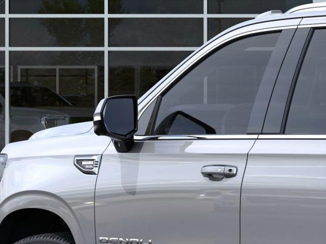 2025 GMC Yukon XL 4WD Denali