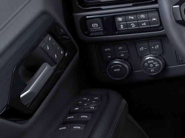 2025 GMC Yukon XL 4WD Denali