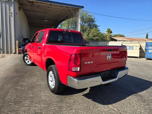 2023 Ram 1500 Classic SLT Crew Cab 4x4 57 Box