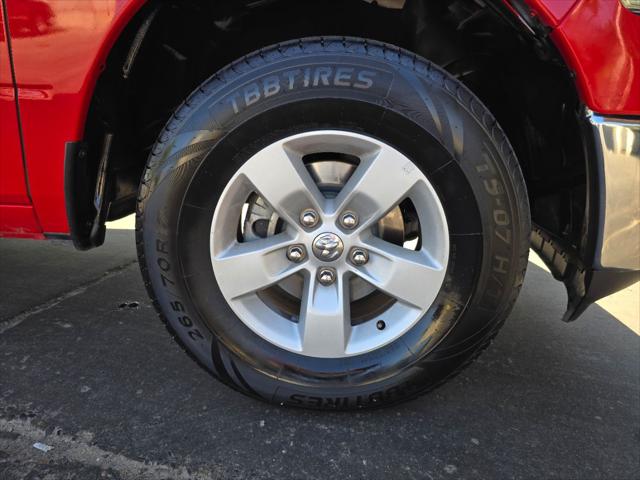 2023 Ram 1500 Classic SLT Crew Cab 4x4 57 Box