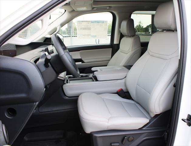 2025 Ford Expedition Active MAX