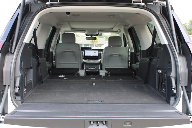 2025 Ford Expedition Active MAX