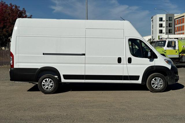 2026 Ram ProMaster Cargo Van SLT Super High Roof 159" WB EXT