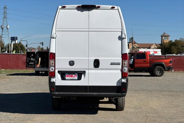 2026 Ram ProMaster Cargo Van SLT Super High Roof 159" WB EXT