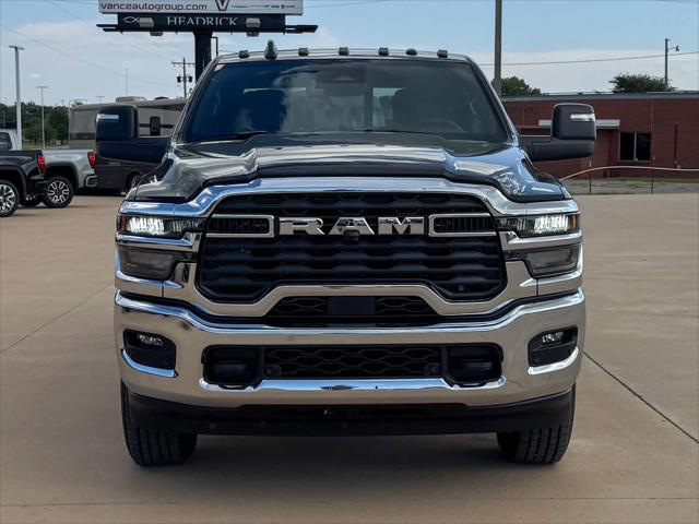 2026 RAM Ram 2500 RAM 2500 TRADESMAN CREW CAB 4X4 64 BOX
