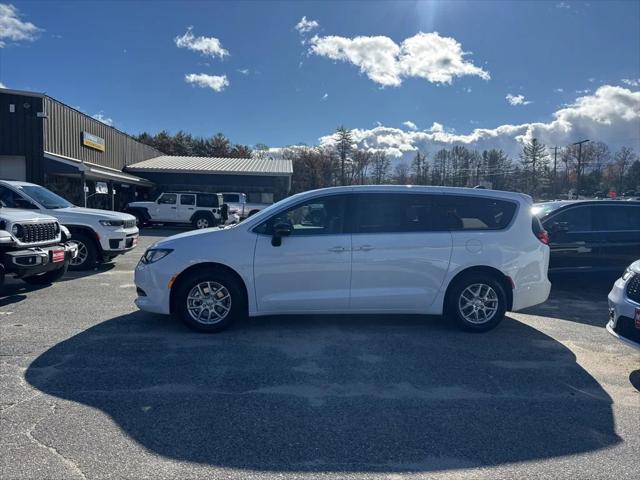 2026 Chrysler Voyager VOYAGER LX