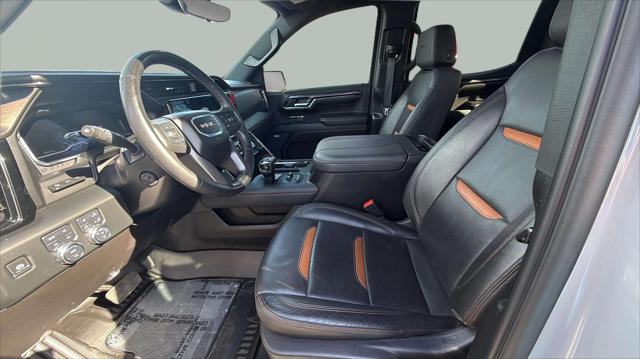 2024 GMC Sierra 1500 4WD Crew Cab Short Box AT4