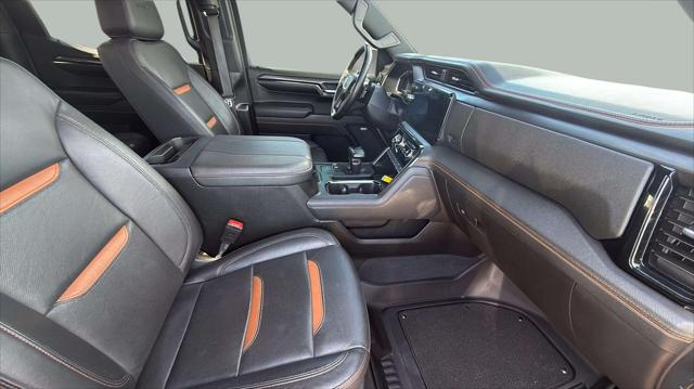 2024 GMC Sierra 1500 4WD Crew Cab Short Box AT4