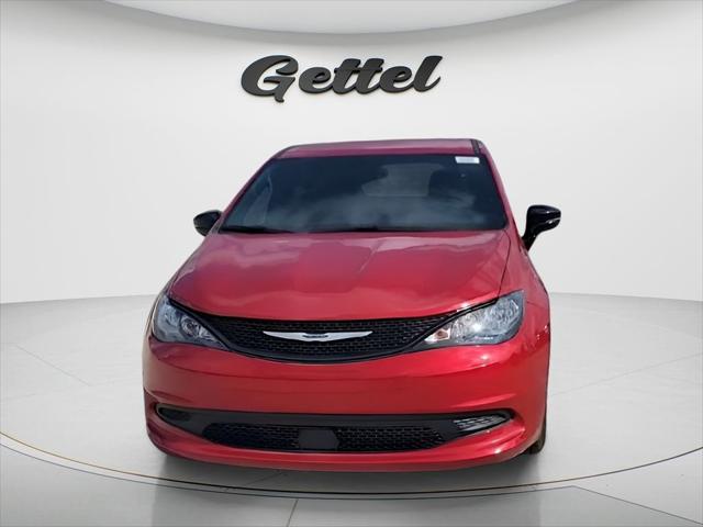 2026 Chrysler Voyager VOYAGER LX