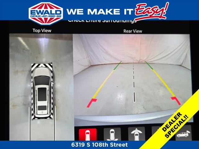 2026 Chrysler Pacifica PACIFICA SELECT AWD