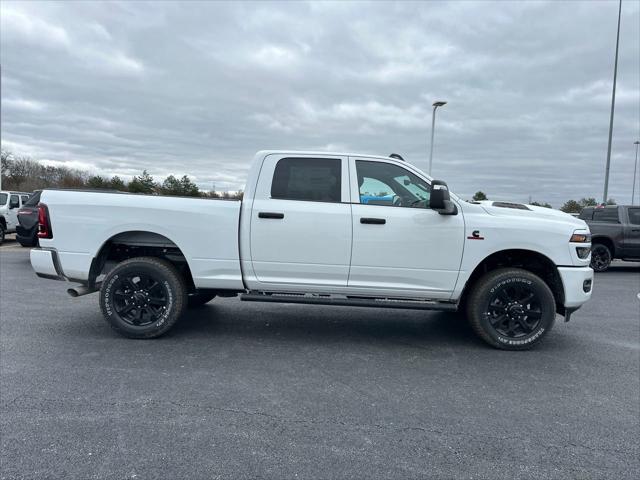 2026 RAM Ram 2500 RAM 2500 BLACK EXPRESS CREW CAB 4X4 64 BOX