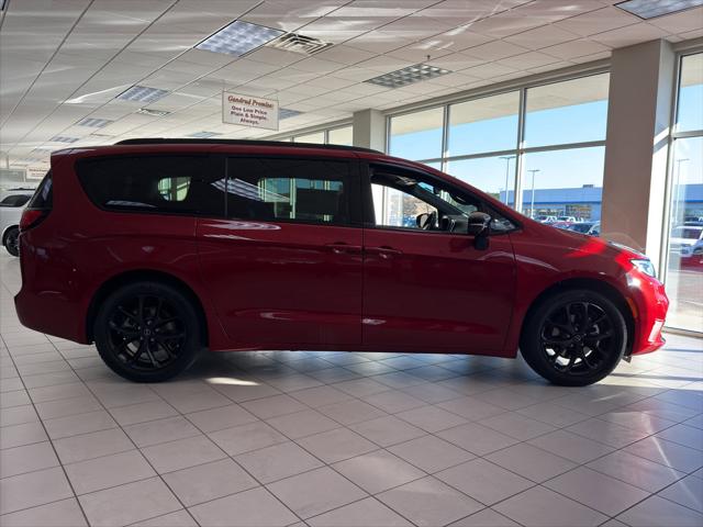 2026 Chrysler Pacifica PACIFICA SELECT 2026 Chrysler Pacifica PACIFICA SELECT