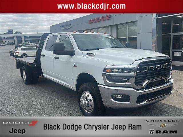 2026 RAM Ram 3500 Chassis Cab RAM 3500 TRADESMAN CREW CAB CHASSIS 4X4 60 CA 2026 RAM Ram 3500 Chassis Cab RAM 3500 TRADESMAN CREW CAB CHASSIS 4X4 60 CA