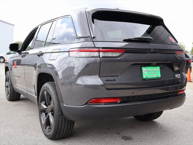 2025 Jeep Grand Cherokee GRAND CHEROKEE ALTITUDE 4X4 2025 Jeep Grand Cherokee GRAND CHEROKEE ALTITUDE 4X4