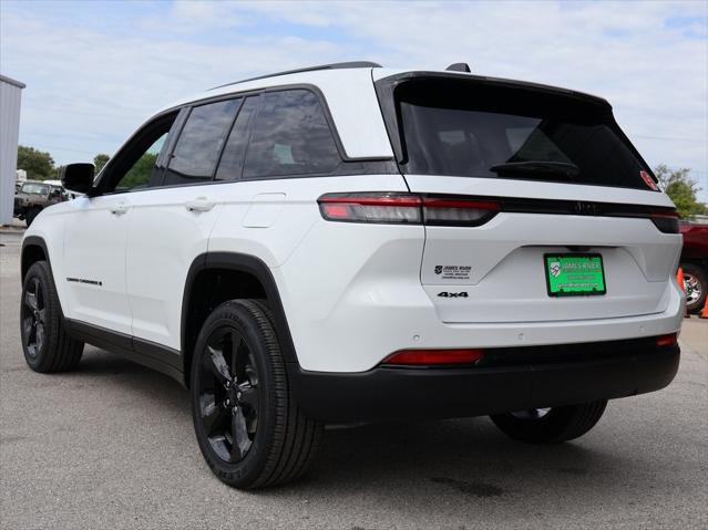 2025 Jeep Grand Cherokee GRAND CHEROKEE ALTITUDE 4X4