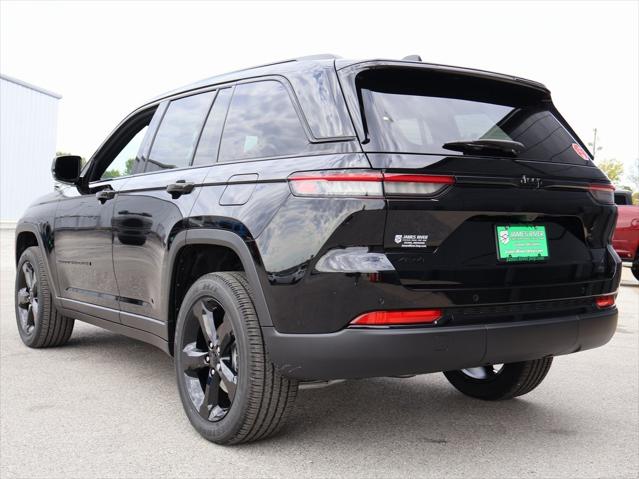 2025 Jeep Grand Cherokee GRAND CHEROKEE ALTITUDE 4X4