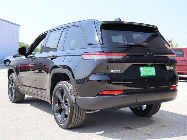 2025 Jeep Grand Cherokee GRAND CHEROKEE ALTITUDE 4X4 2025 Jeep Grand Cherokee GRAND CHEROKEE ALTITUDE 4X4