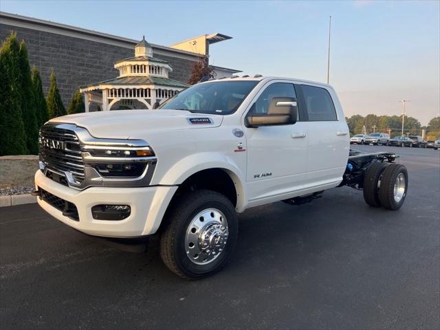 2026 RAM Ram 4500 Chassis Cab RAM 4500 BIG HORN CHASSIS CREW CAB 4X4 60 CA