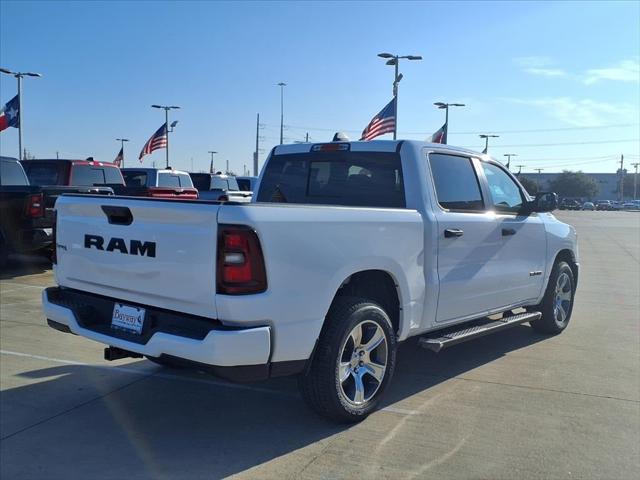 2025 RAM Ram 1500 RAM 1500 TRADESMAN CREW CAB 4X2 57 BOX 2025 RAM Ram 1500 RAM 1500 TRADESMAN CREW CAB 4X2 57 BOX