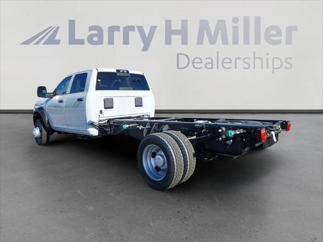 2026 RAM Ram 5500 Chassis Cab RAM 5500 TRADESMAN CHASSIS CREW CAB 4X4 84 CA