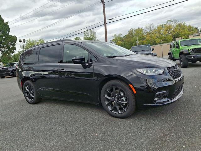 2026 Chrysler Pacifica PACIFICA LIMITED