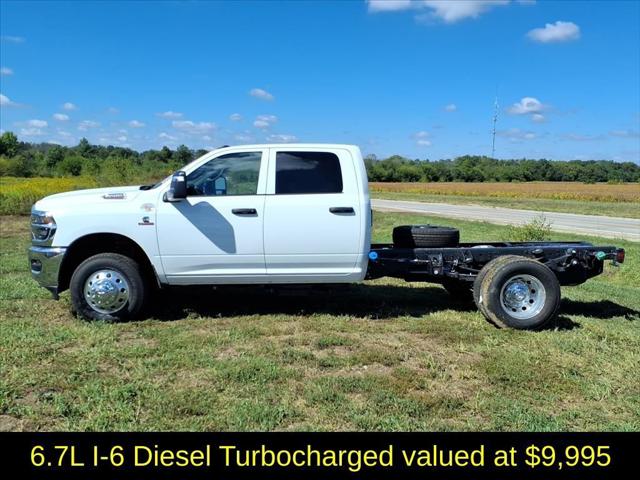 2026 RAM Ram 3500 Chassis Cab RAM 3500 TRADESMAN CREW CAB CHASSIS 4X4 60 CA
