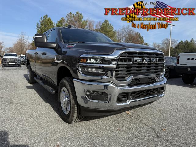 2026 RAM Ram 3500 RAM 3500 TRADESMAN CREW CAB 4X4 8 BOX