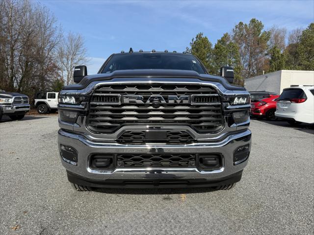 2026 RAM Ram 3500 RAM 3500 TRADESMAN CREW CAB 4X4 8 BOX